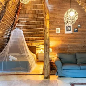 Inn La Colmena Rd, Samana